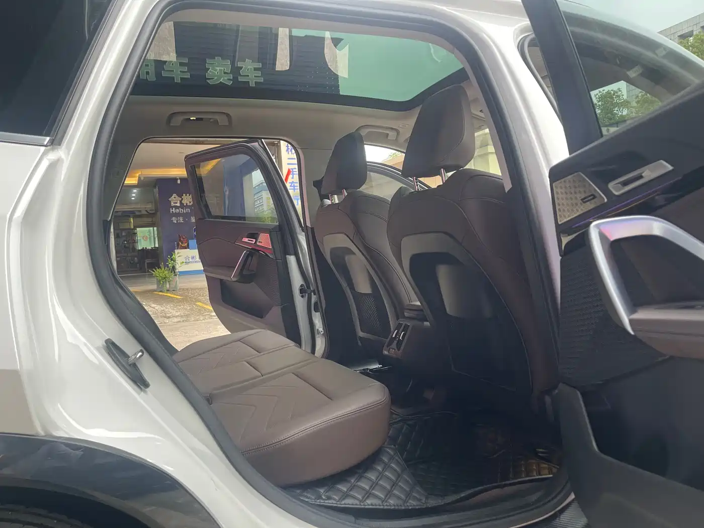 BMW X1 2024 sDrive25Li X Design Package фото 14