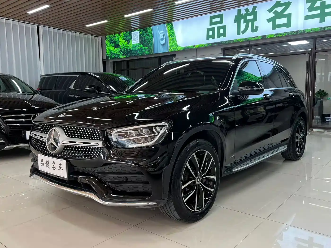 Mercedes-Benz Mercedes-Benz GLC 2020 Facelift GLC 300 L 4MATIC Dynamic 1