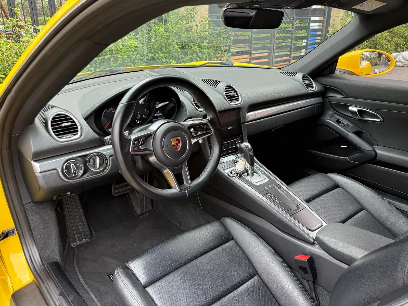 Photo 6 - Porsche 718