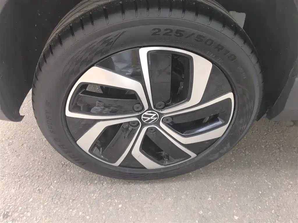 Volkswagen Tharu 2024 300TSI 2WD Full Moon Edition фото 26