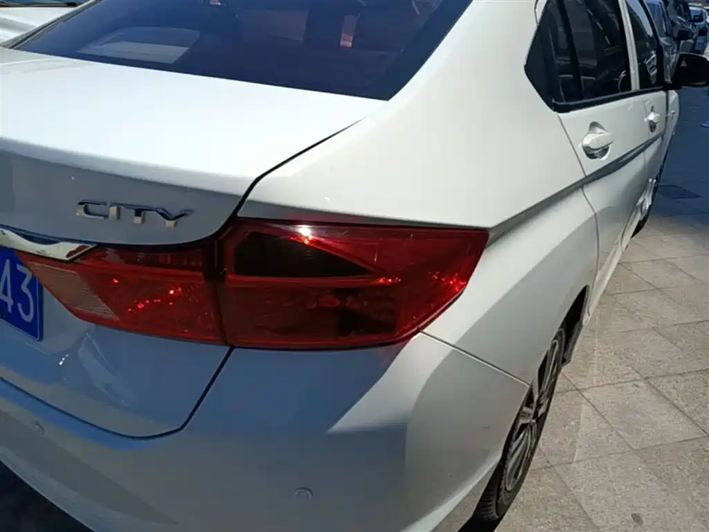 Honda City 2019 2019 Model 1.5L CVT Dynamic Edition
