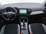 Photo 12 - Jetta VS5