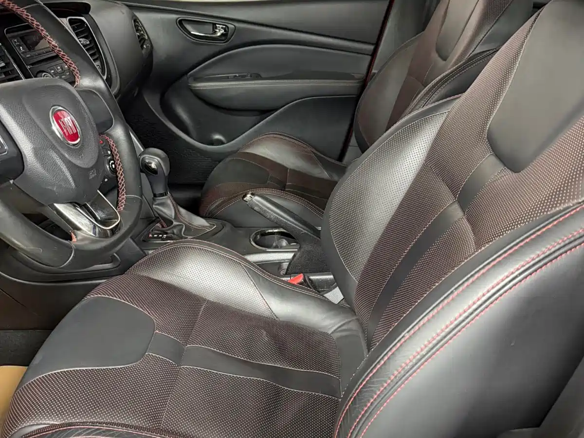 Fiat Ottimo 2014 1.4T Auto Luxury Sport Edition фото 4