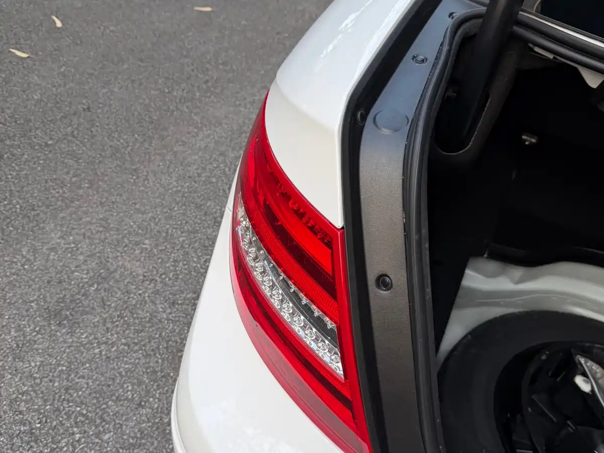 Mercedes-Benz C-Class (Import) 2013 C 180 Coupe фото 28