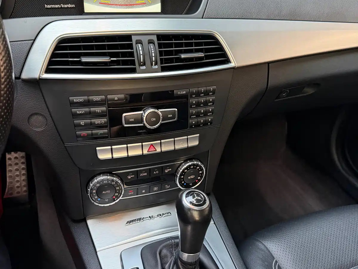 Mercedes-Benz C-Class (Import) 2013 C 180 Coupe фото 30