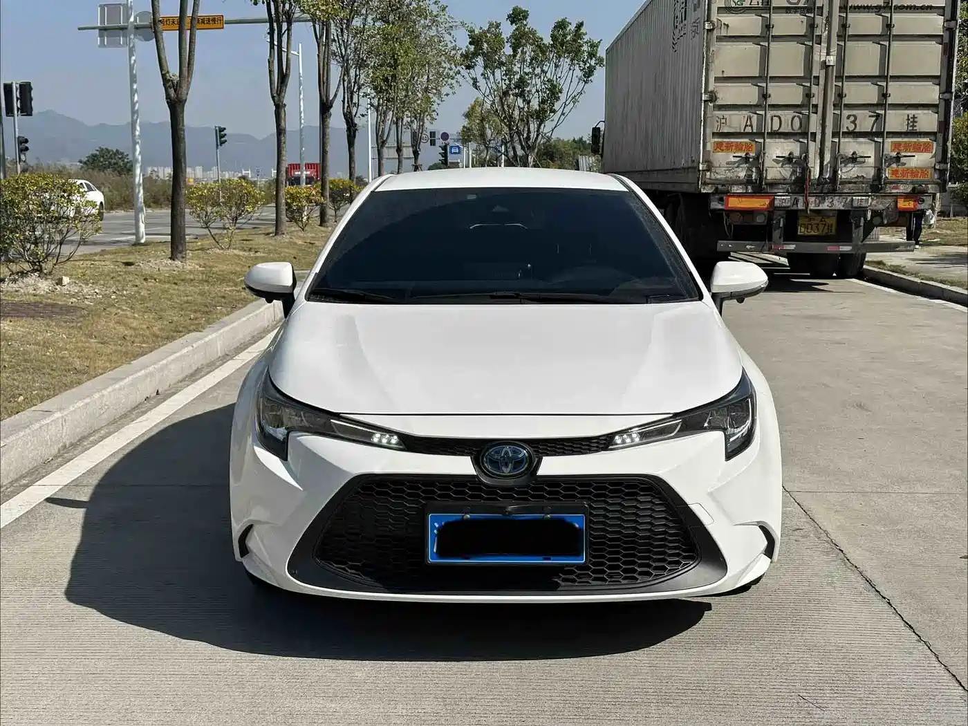 Toyota Levin 2022 Dual Engine 1.8H E-CVT Tech Edition фото 2