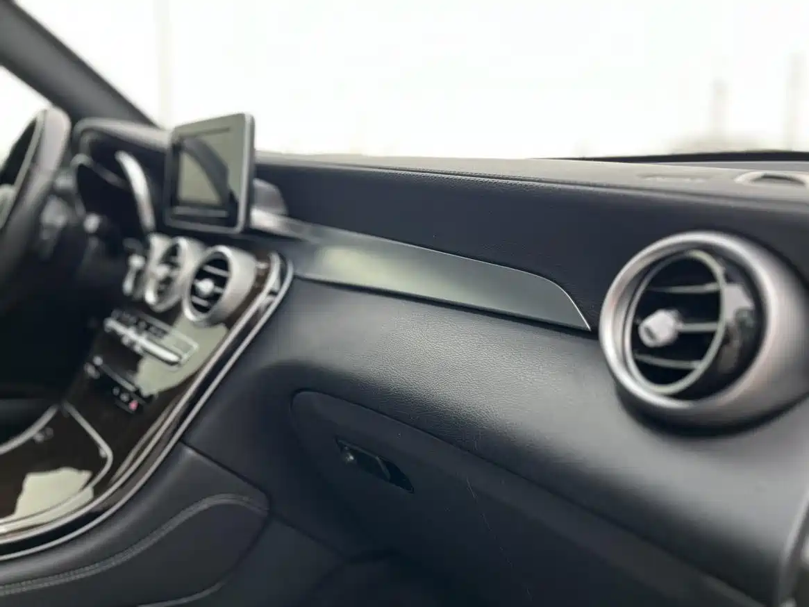 Mercedes-Benz GLC 2019 GLC 260 4MATIC Dynamic фото 23