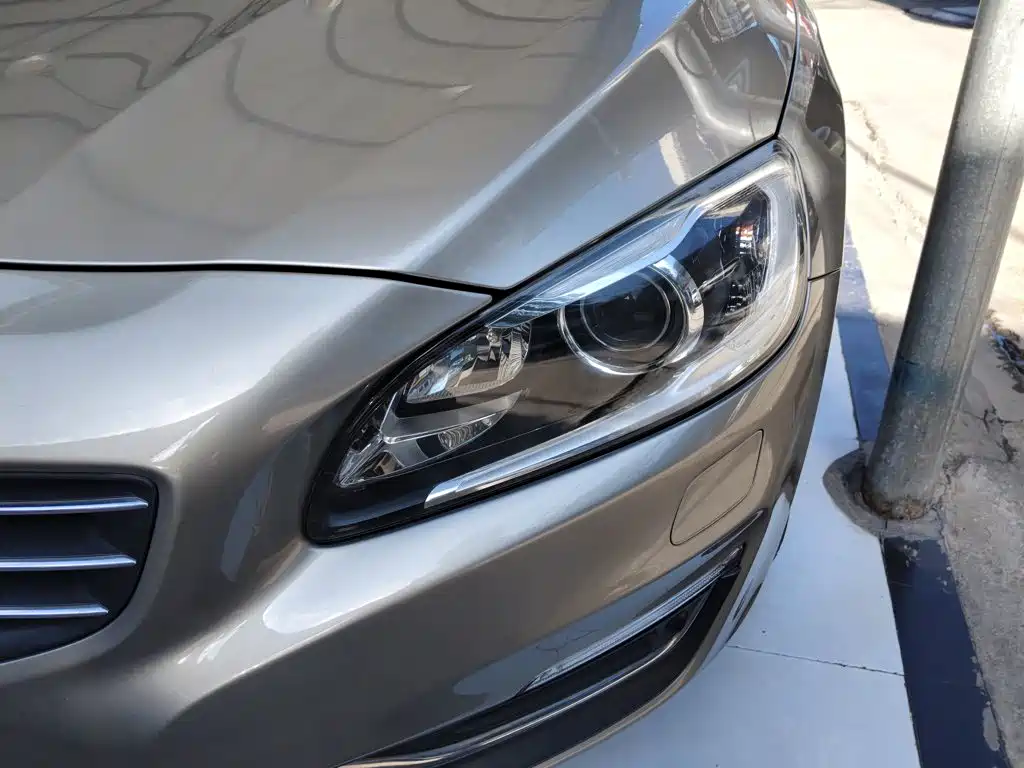 Volvo V60 2015 2015 T5 Momentum