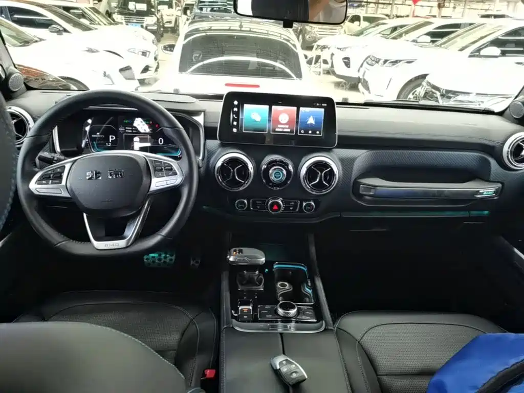 BAIC ORV Beijing Offroad BJ40 2024 2.0T Urban Hunter Glory Edition фото 10