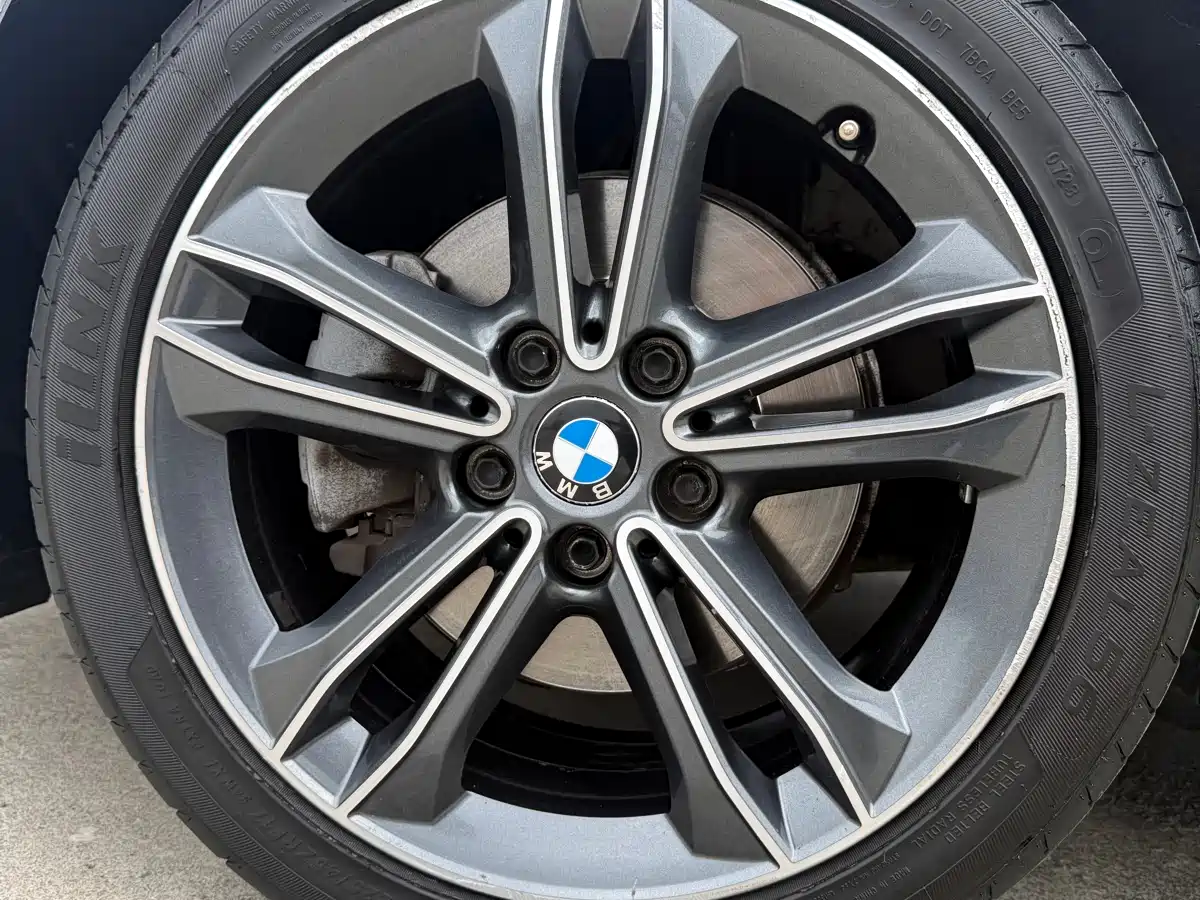 BMW 1 Series 2019 118i Fashion Edition фото 10