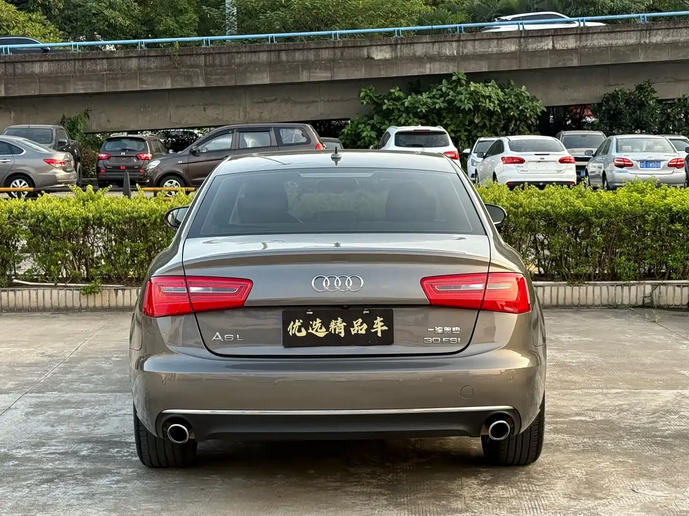 Photo 8 - Audi A6L