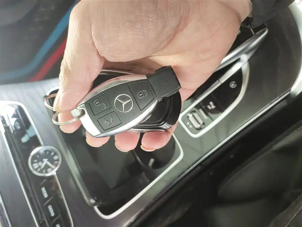 Mercedes-Benz C-Class 2017 Facelift C 200 L Sport Edition фото 9