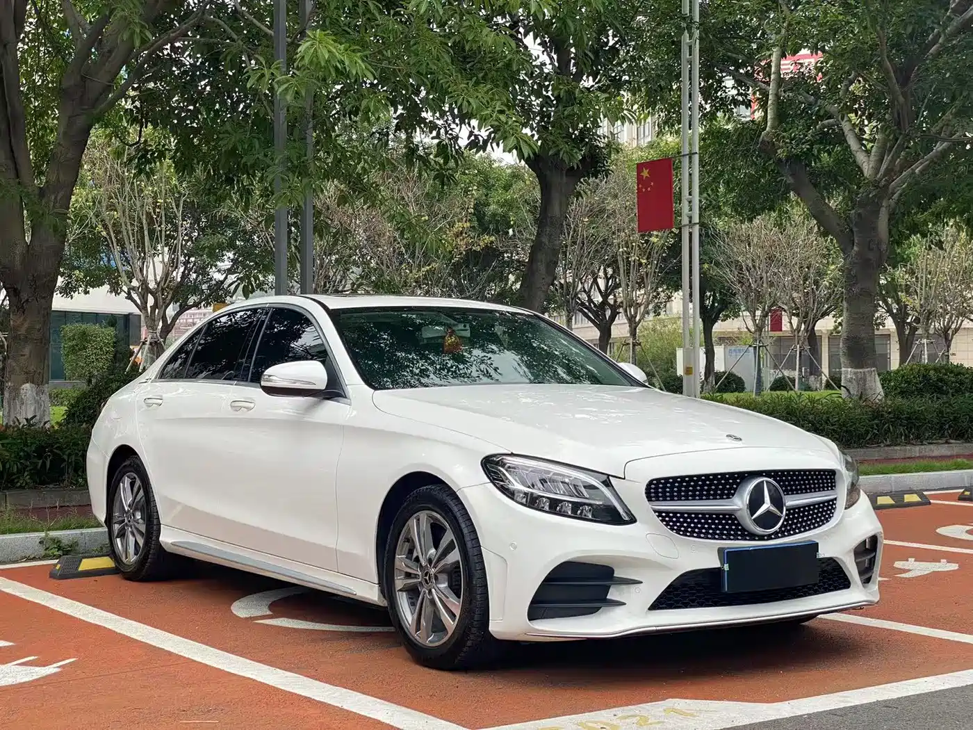 Mercedes-Benz C-Class 2019 C 180 L Fashion Sport Edition фото 3