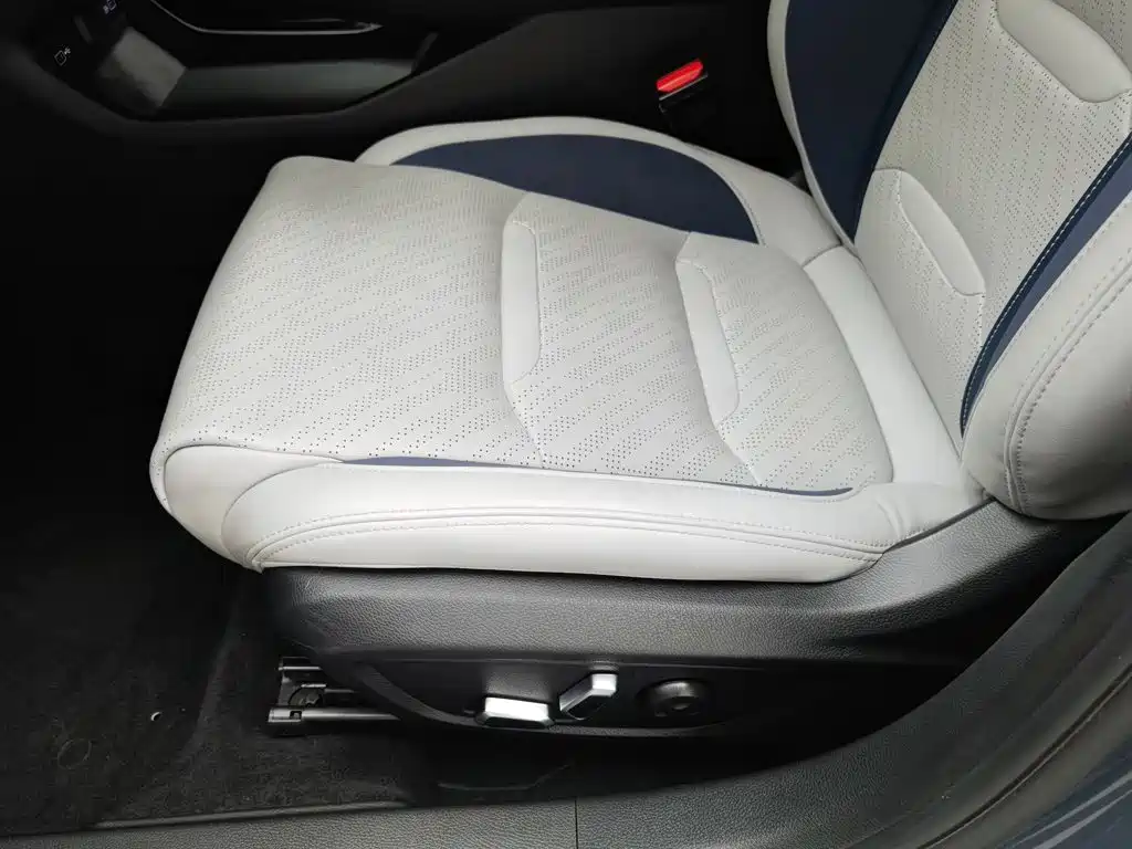 Geely Xing Rui 2021 2021 Facelift 2.0TD Premium Model