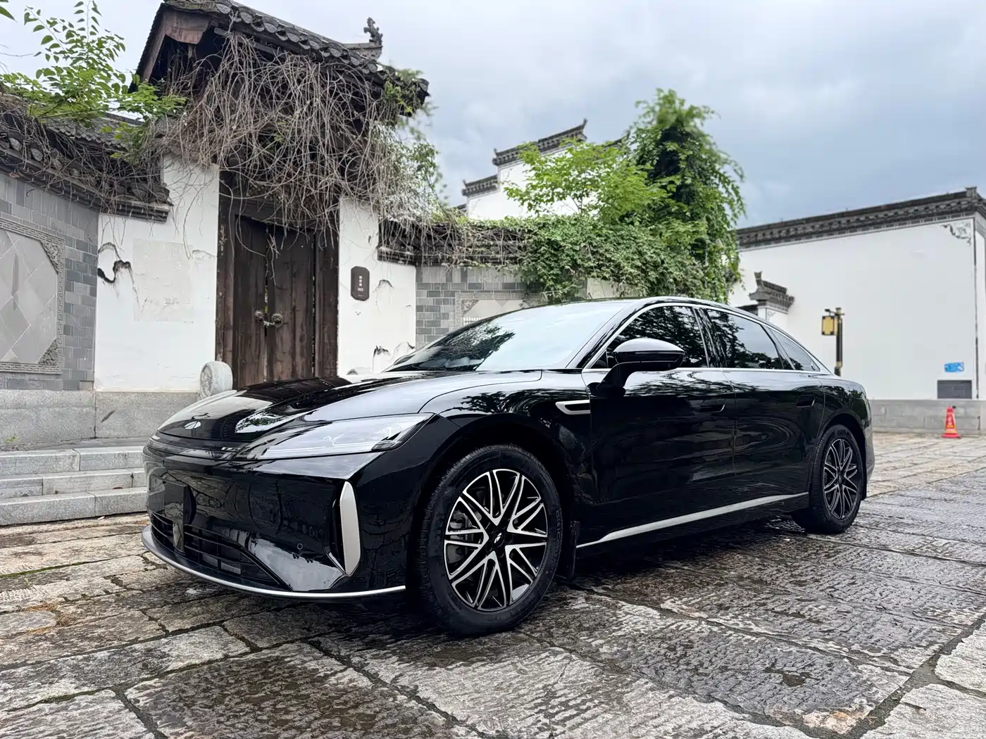 Chery Fengyun A9L 2025 260 Ultra Long Range Luxury Edition