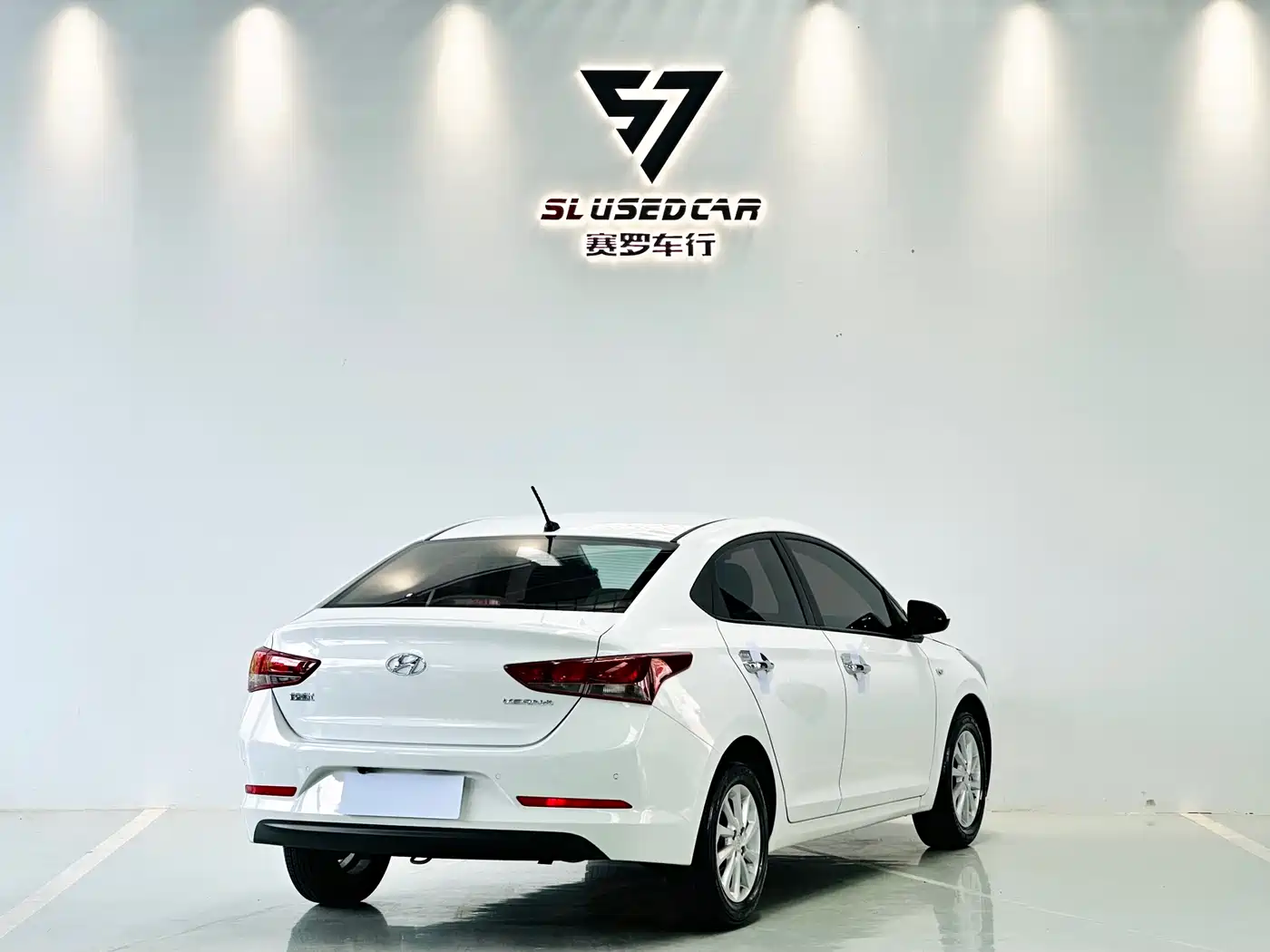 HYUNDAI ACCEPT