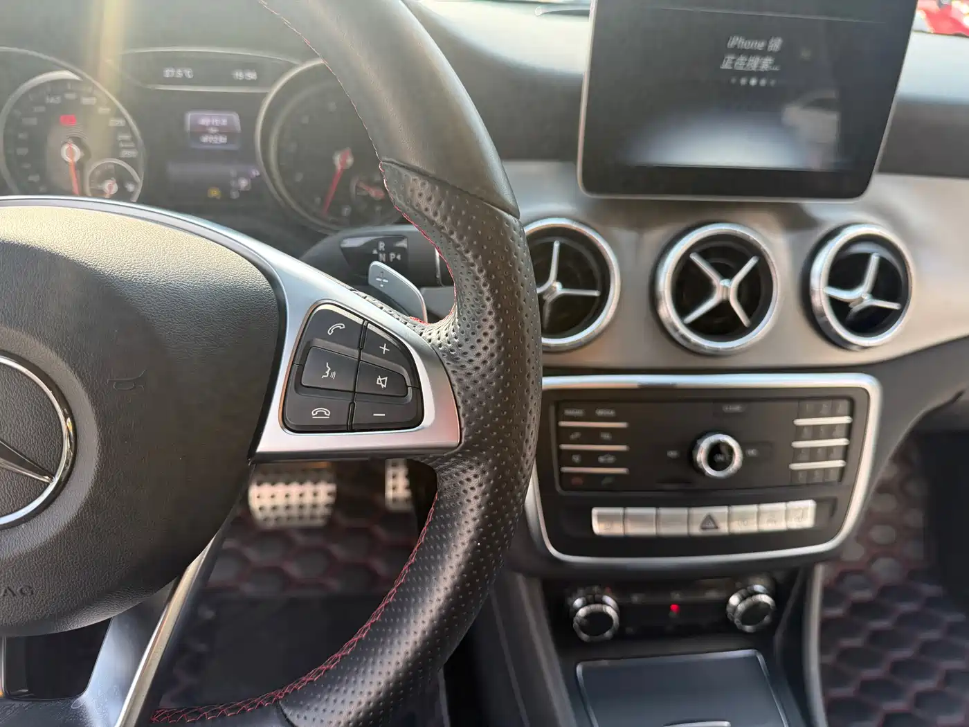 Mercedes-Benz CLA (Import) 2017 CLA 220 4MATIC фото 14