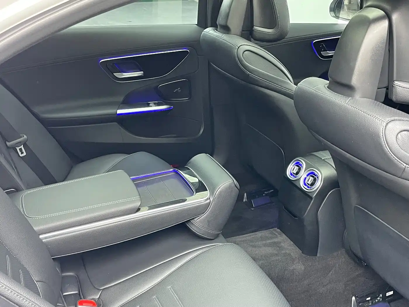 Mercedes-Benz C-Class 2022 Facelift C 260 L Sport фото 19