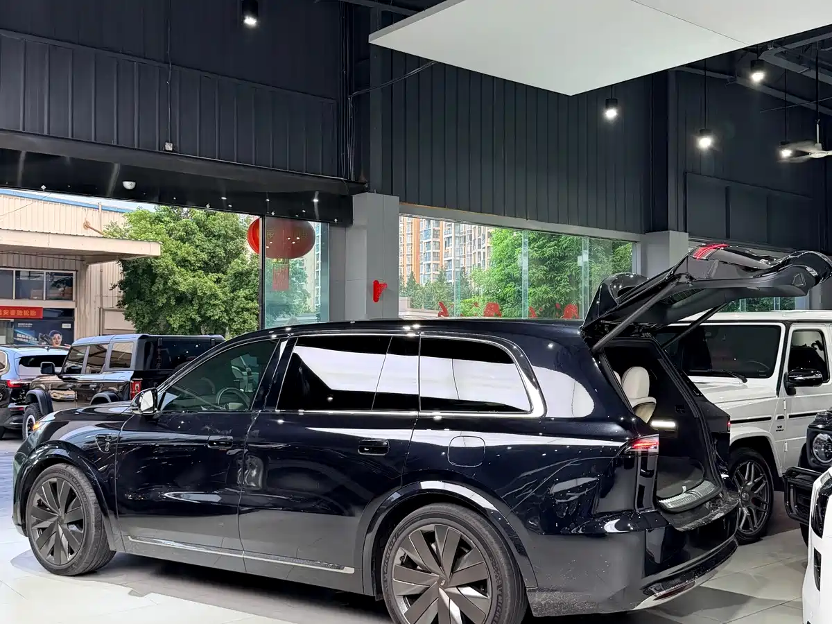 Li Auto Li Xiang L9 2026 2026 Base Model
