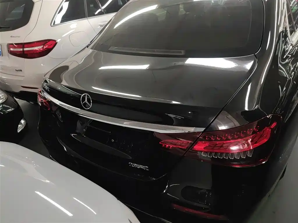 Mercedes-Benz E-Class 2022 Facelift III E 300 L Luxury фото 6
