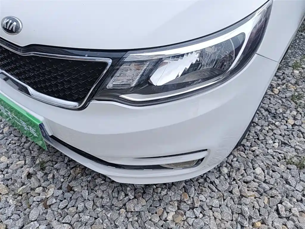 Kia K2 2015 Sedan 1.4L MT GLS фото 24