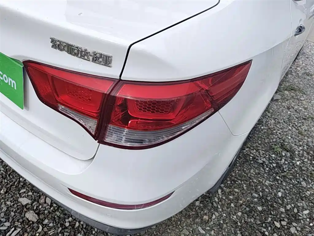 Kia K2 2015 Sedan 1.4L MT GLS фото 8