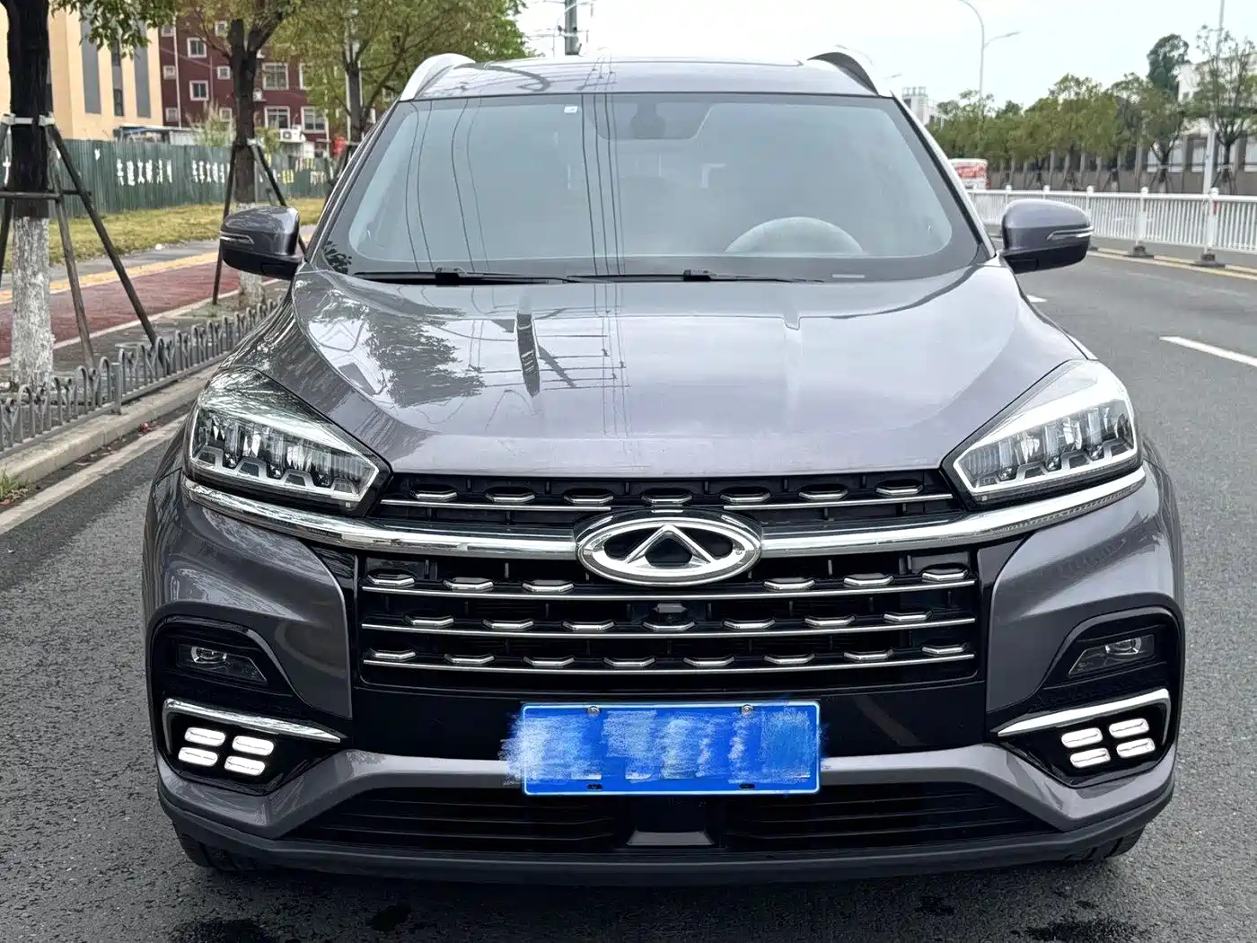CHERY TIGGO 8