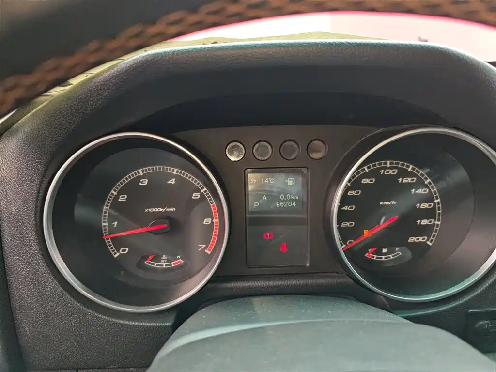 BAIC ORV Beijing Offroad BJ40 2016 Model 40L 2.3T Automatic 4WD Exclusive фото 12