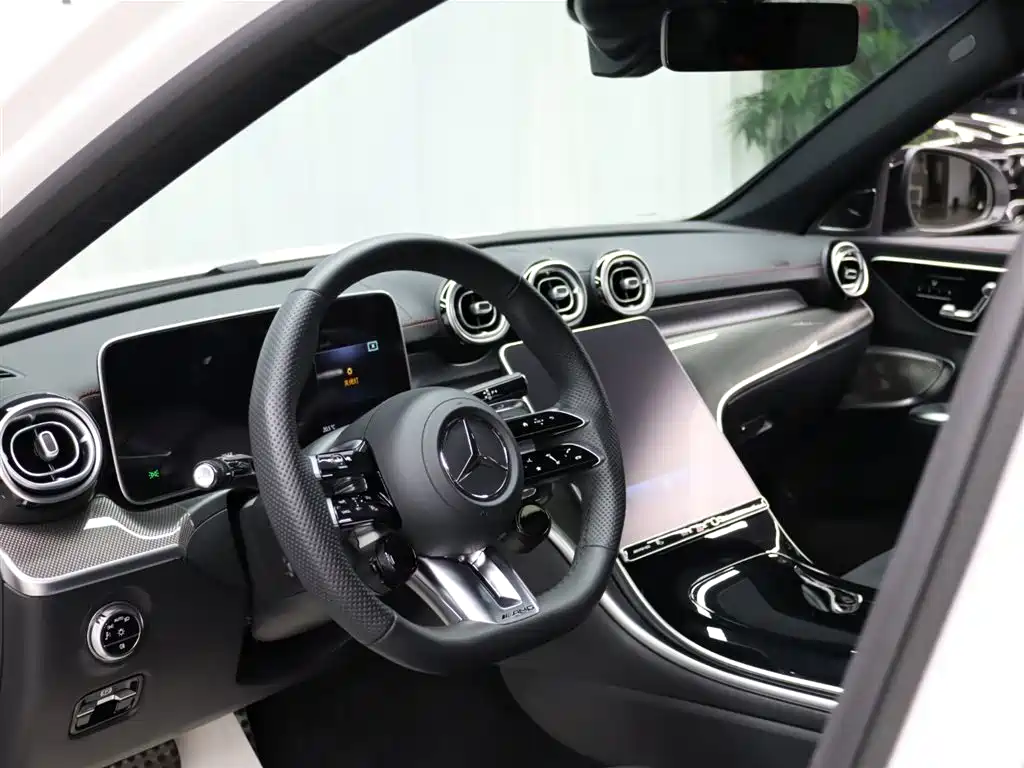 Mercedes-Benz C-Class AMG 2024 AMG C 43 4MATIC фото 8