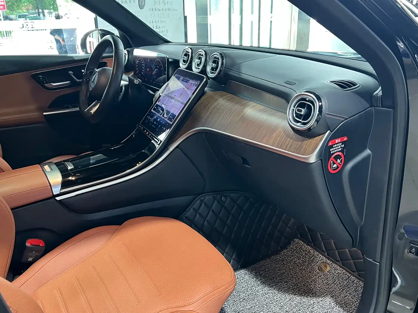 Mercedes-Benz GLC 2024 GLC 300 L 4MATIC Dynamic 5-seater фото 26