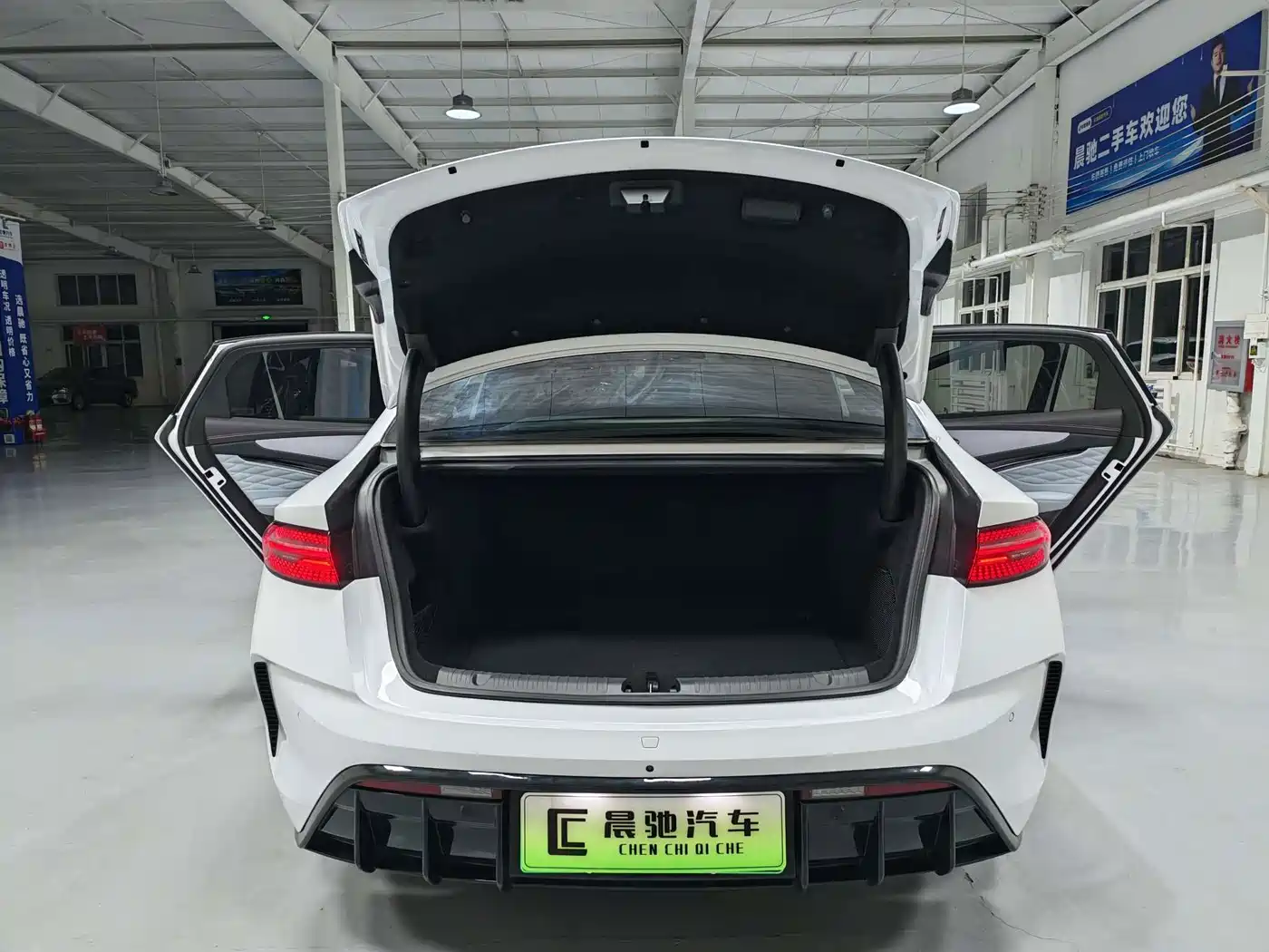 BYD Seal 2023 2022 550km Standard Range RWD Premium