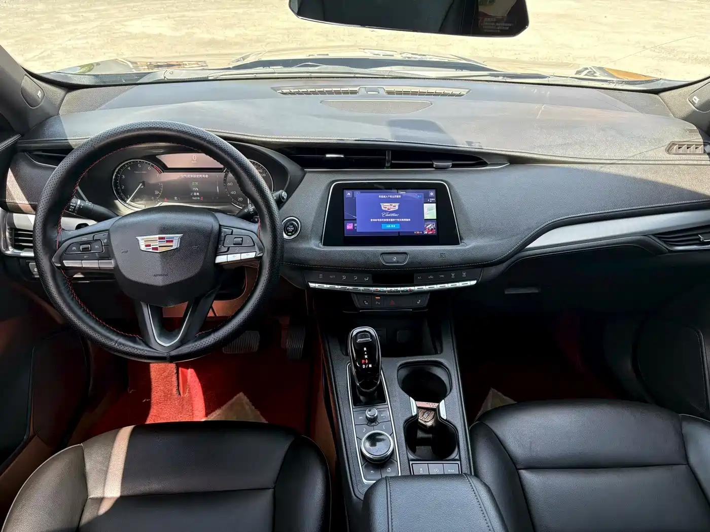 Cadillac XT4 2020 28T FWD Leading Trim фото 6