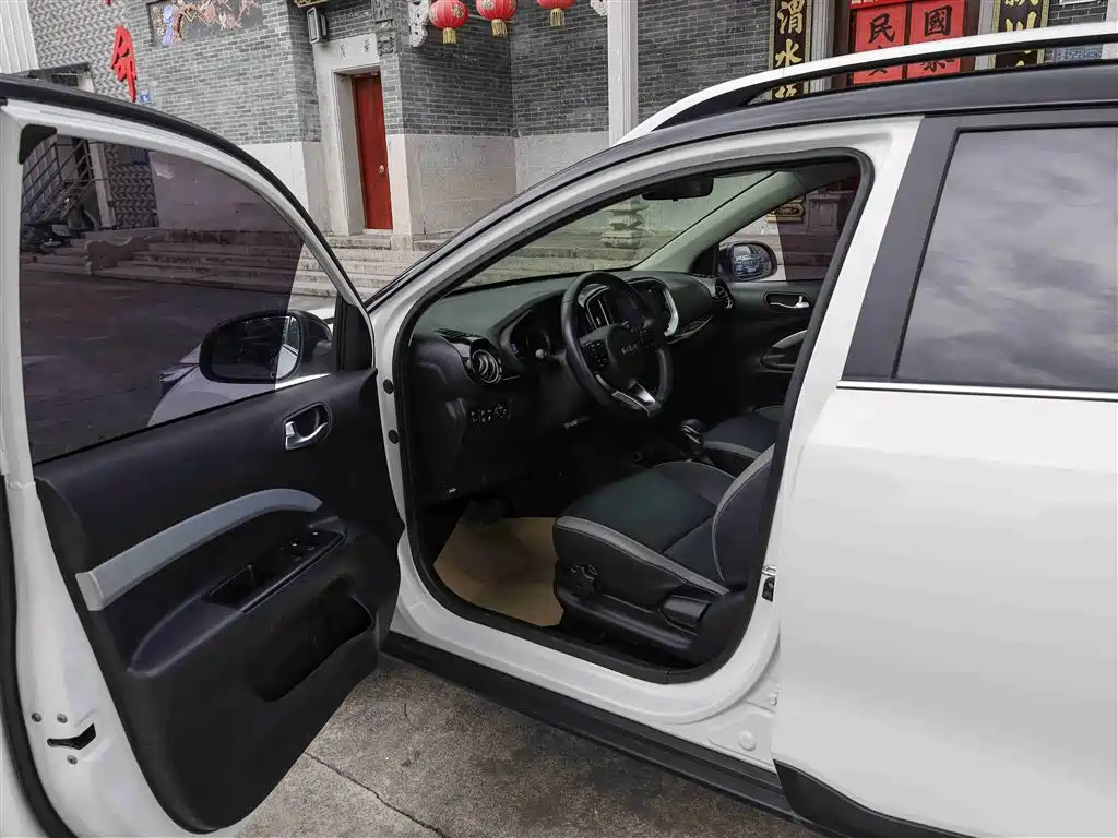 Kia KX1 2021 1.4L CVT Fun Sunroof Version фото 4