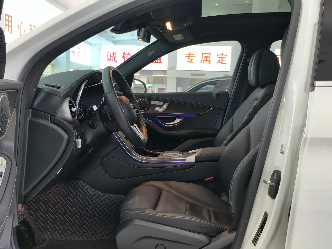 Mercedes-Benz GLC 2021 GLC 260 L 4MATIC Luxury фото 8