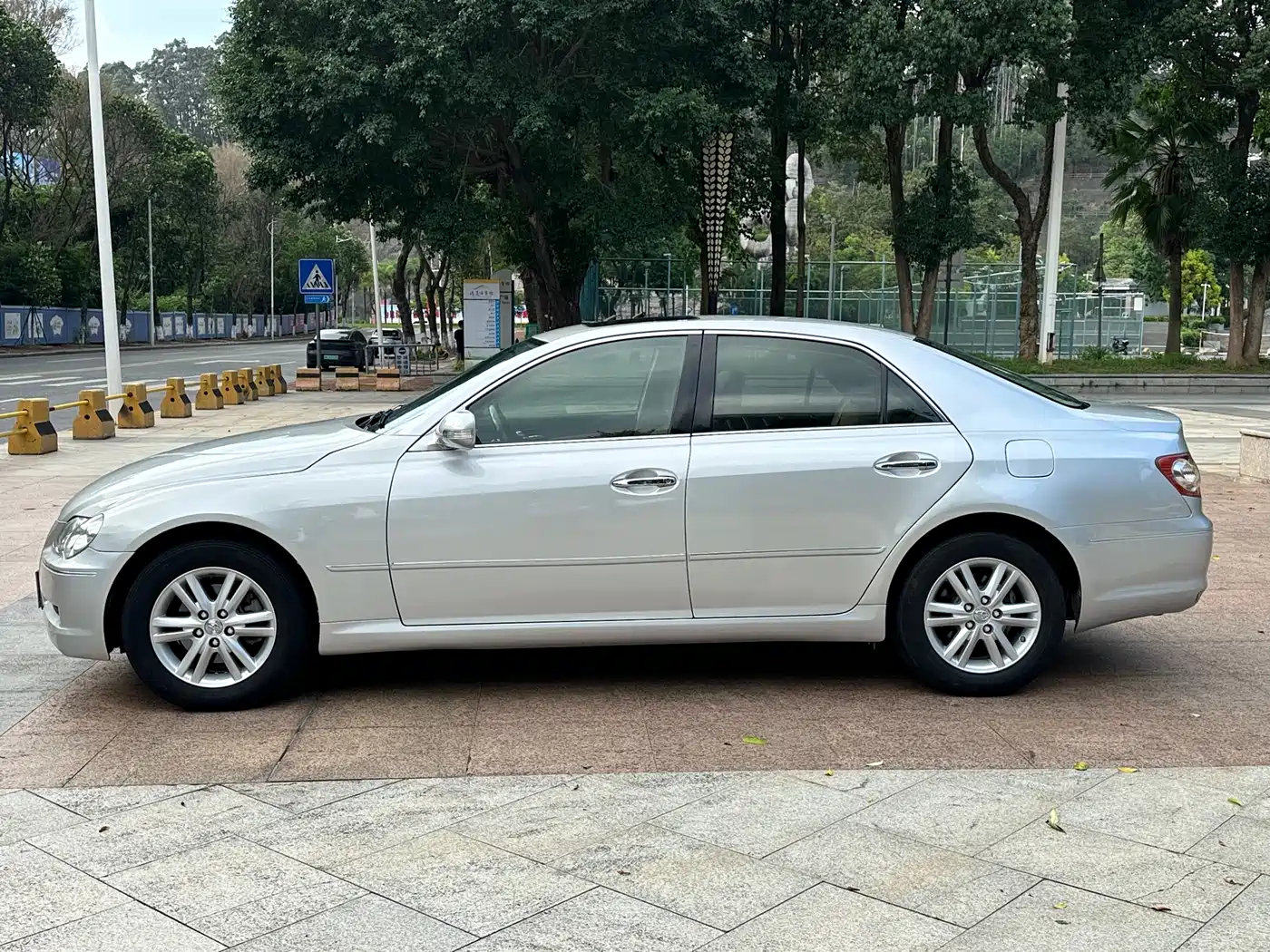 Toyota Reiz 2007 2.5S Leather Sunroof Edition фото 6