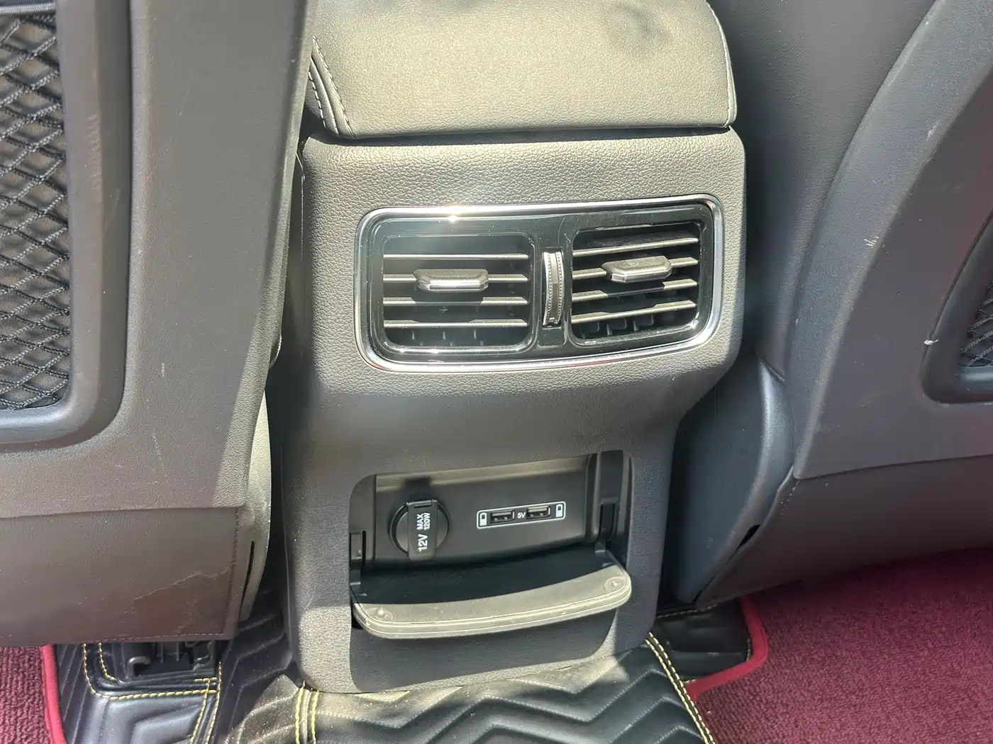 Hongqi HS5 2019 2.0T Smart Connect Enjoy Edition фото 21