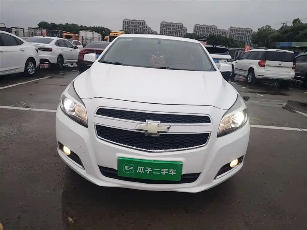 Chevrolet Malibu 2014 2.0L Automatic Luxury фото 3