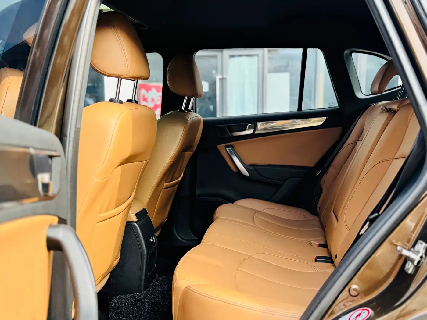 Zhonghua V5 2016 2016 1.5T Automatic 2WD Smart