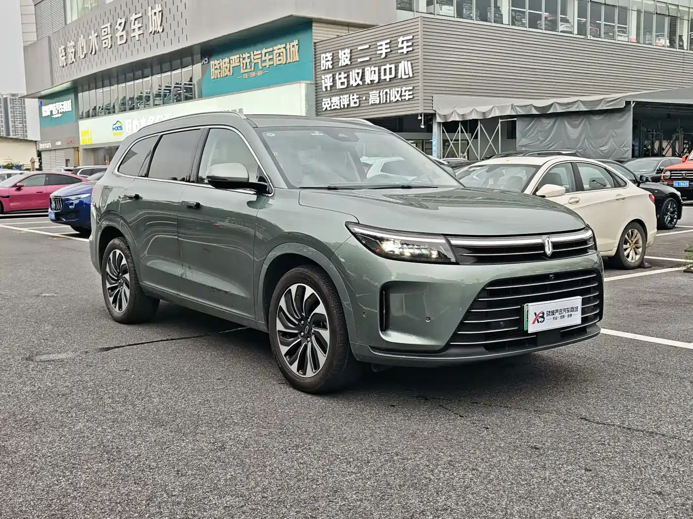 AITO Wenjie AITO M7 2024 1.5T RWD Plus 5-Seater фото 3