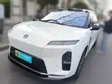 Фото 1 - NIO ES8