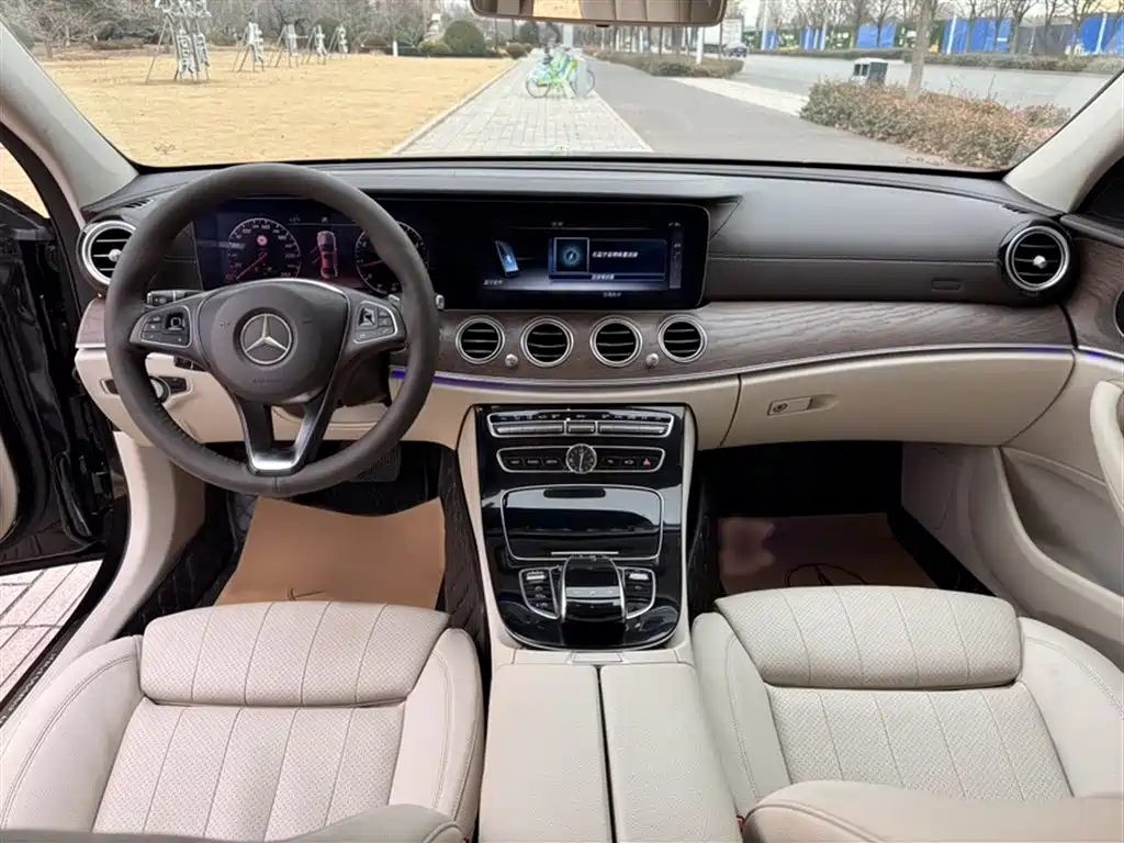 Mercedes-Benz E-Class 2016 E 200 L фото 24