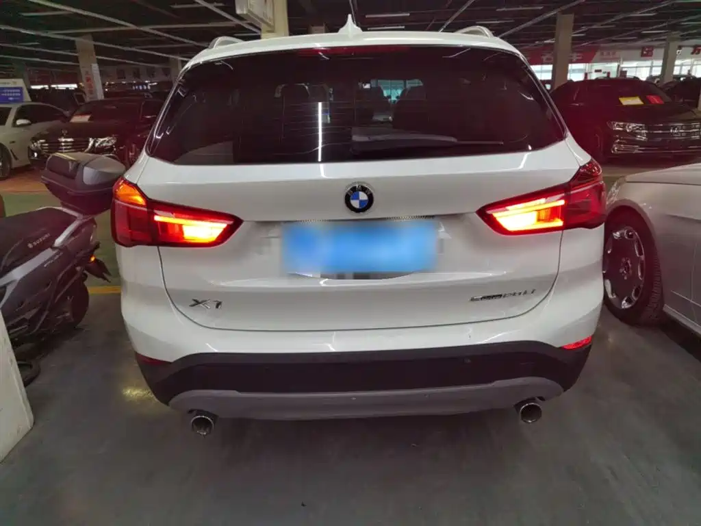 BMW X1 2019 sDrive20Li Leading Model фото 22