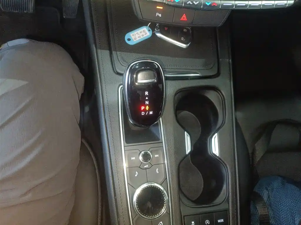 Cadillac XT4 2021 28T FWD Technology Edition фото 14