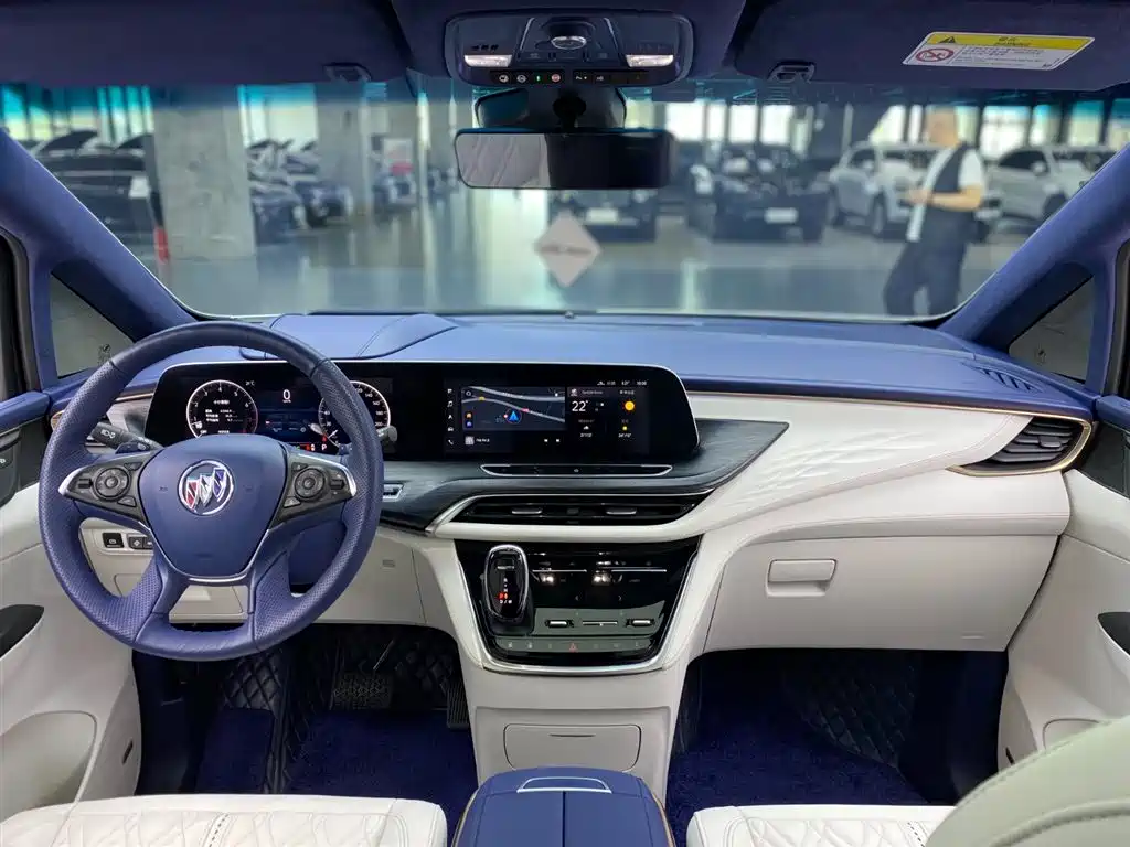 BUICK GL8