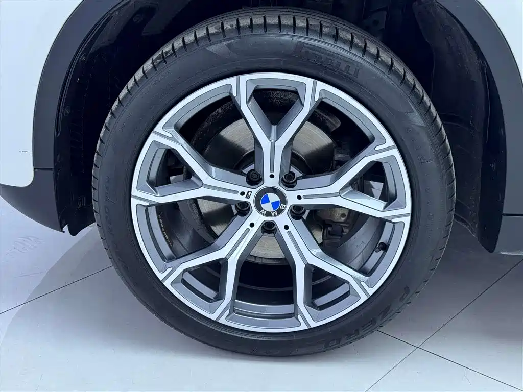 BMW X6 2015 xDrive35i Premium фото 9