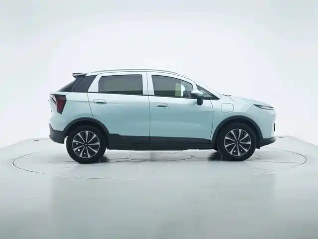 Фото 1 - Geely Geometry E Firefly