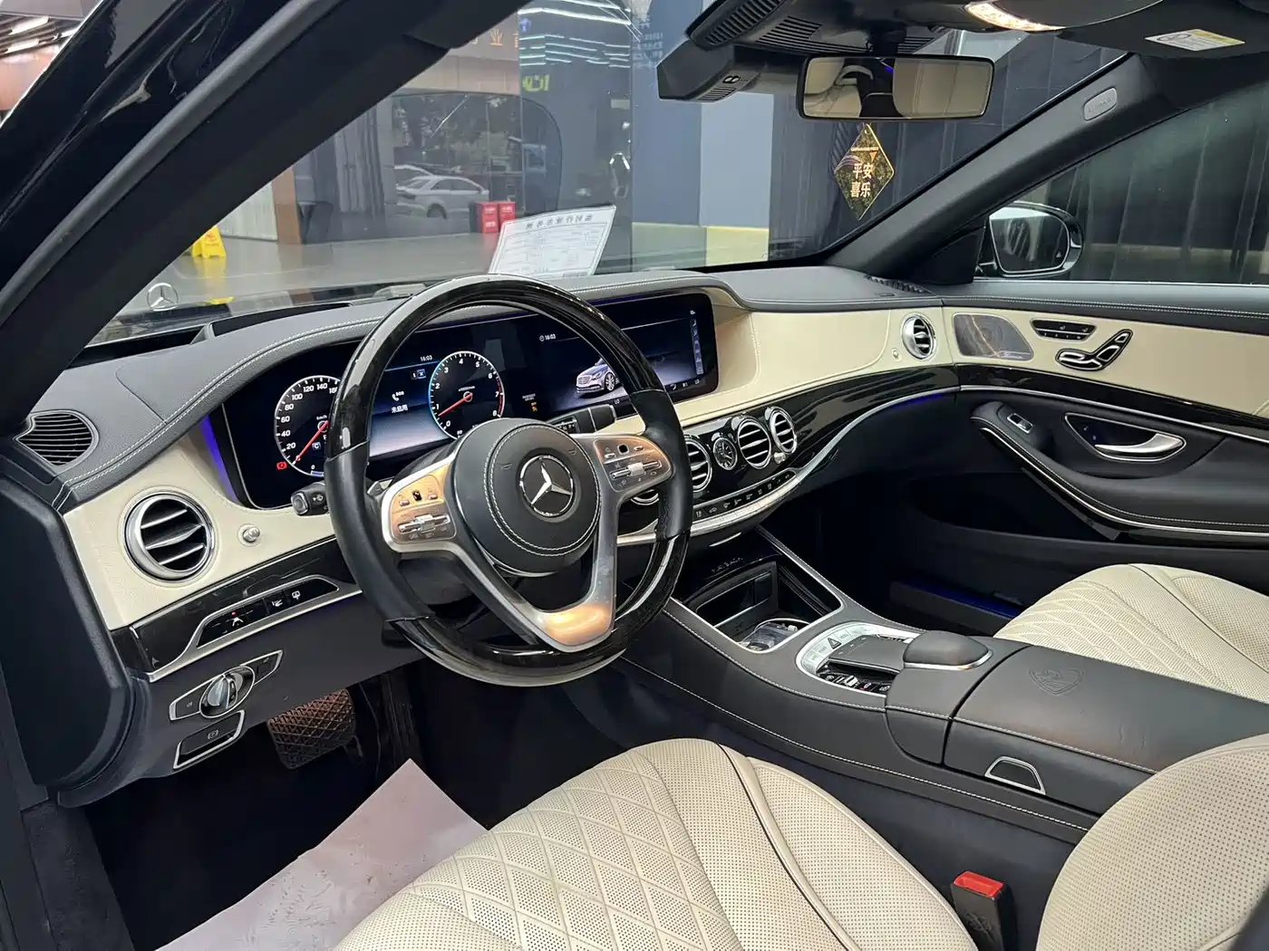 IMSA Maybach S-Class 2020 2020 S 450 MAYBACH Executive 4-seater