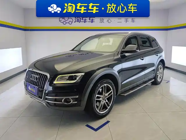 Audi Q5 2018 Collector's Edition 40 TFSI Technology — фото 1