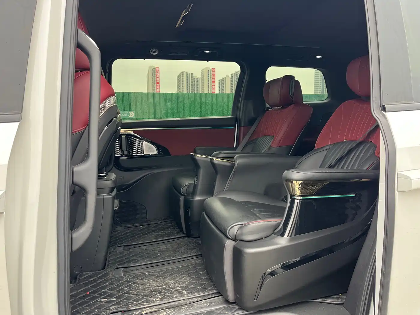 GAC Trumpchi Trumpchi M8 2024 Model Grandmaster Series 400T Pioneer Edition фото 7