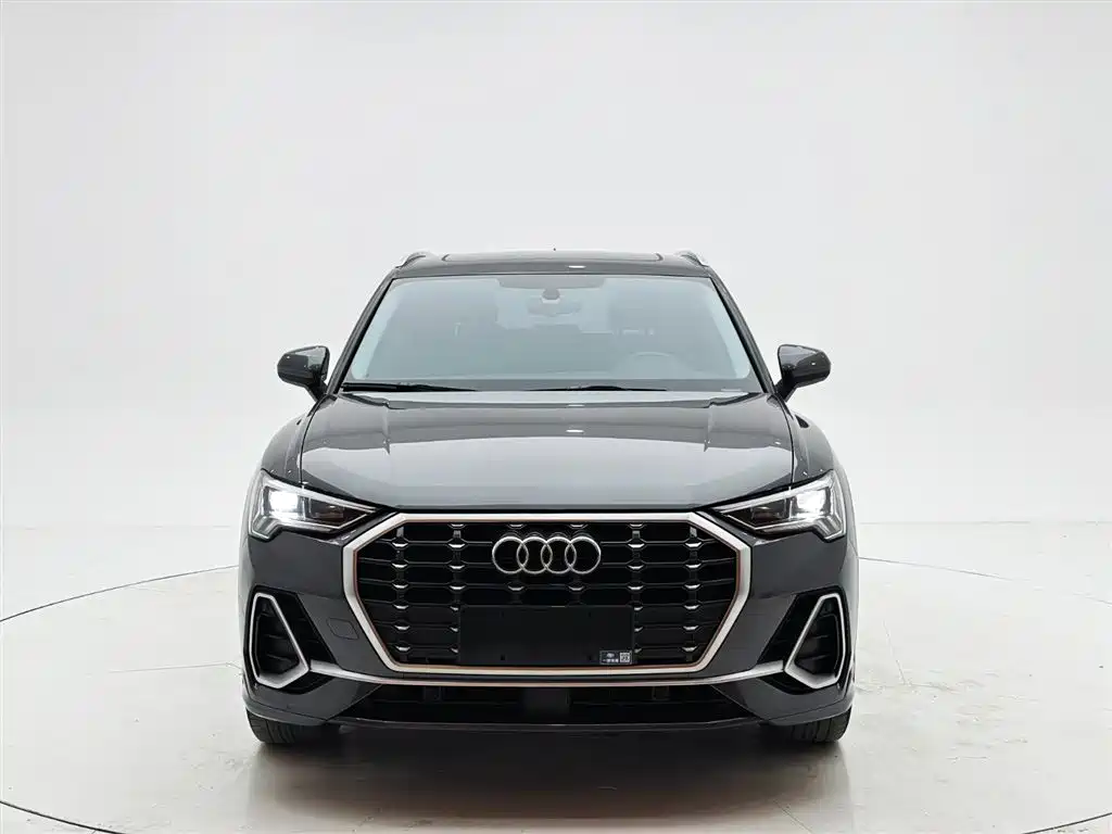 Audi Q3 2022 35 TFSI Progressive Dynamic фото 2